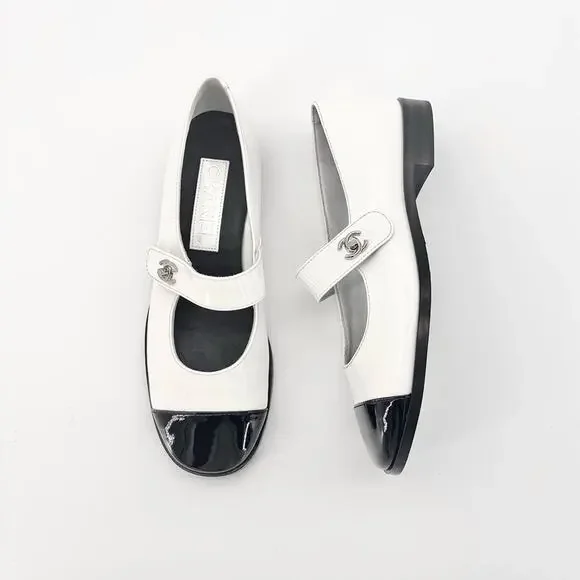 Chanel CC Logo Turnlock Calfskin Patent Leather Cap Toe Maryjane Flats Shoes 37 - Picture 2 of 13